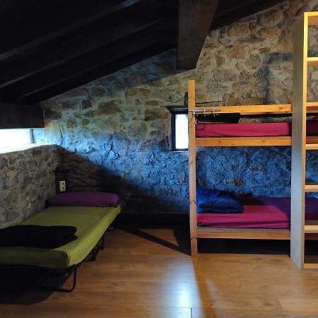 Otardi Hostel Asteasu Ngoại thất bức ảnh