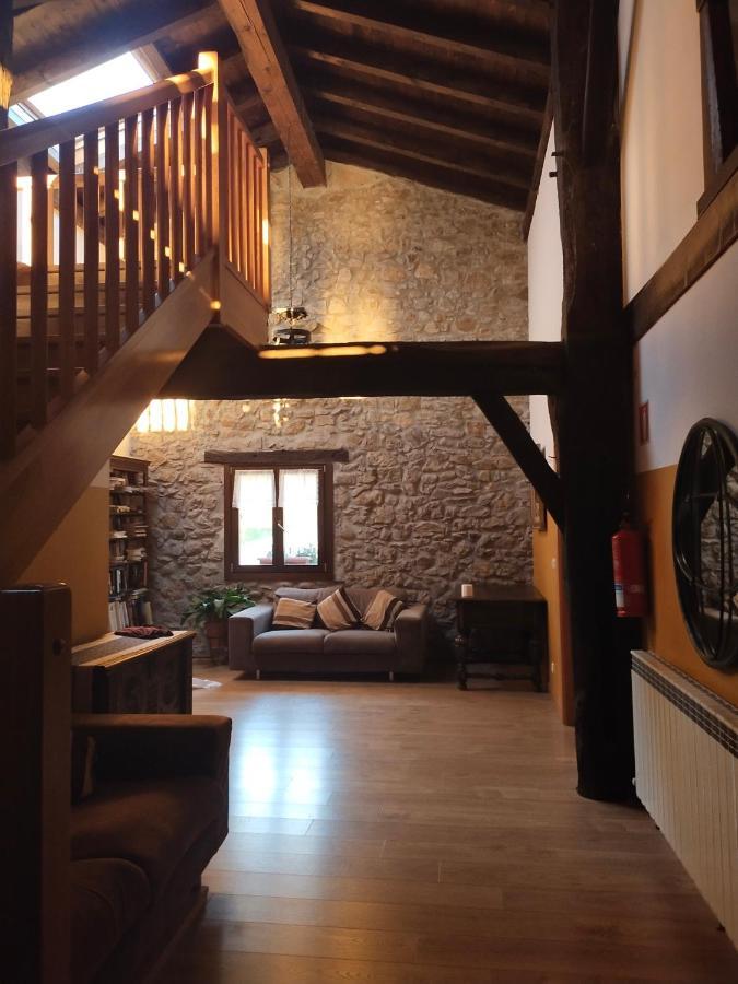 Otardi Hostel Asteasu Ngoại thất bức ảnh